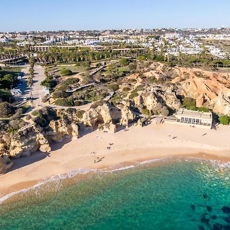 Beach Praia - Sleep 5 - Pool - Free Wi-Fi - Air Con Albufeira Luaran gambar