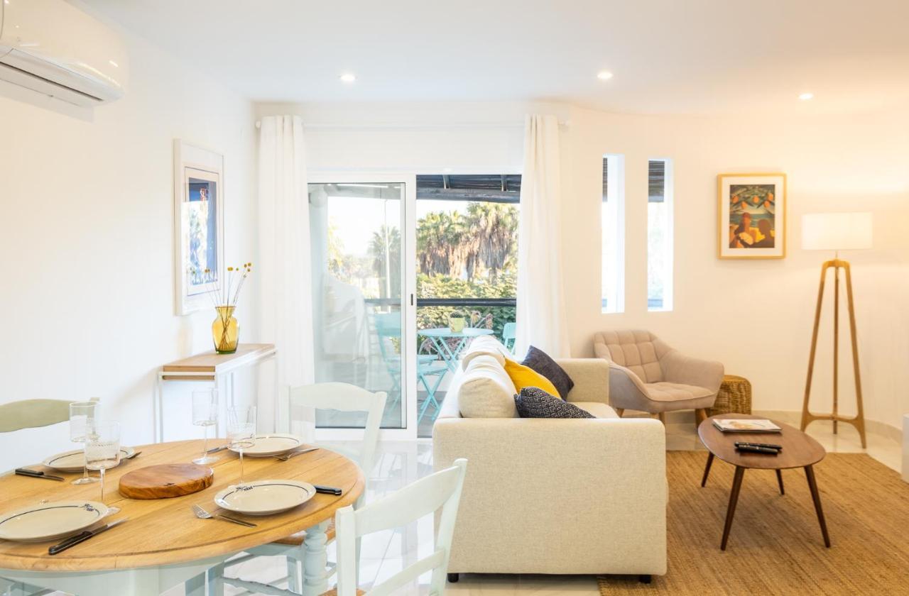 Beach Praia - Sleep 5 - Pool - Free Wi-Fi - Air Con Albufeira Luaran gambar